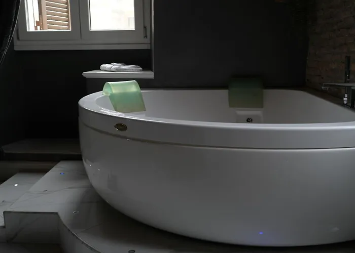 Rhome Luxury Acomodação com café da manhã  4*