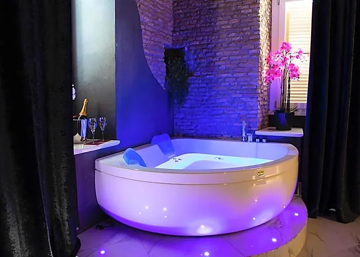 Rhome Luxury 4* Roma