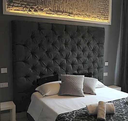 Rhome Luxury 4* Roma